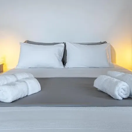 Modern Naya Escape In Santorini With Captivating Sea Views * Μεγαλοχώρι